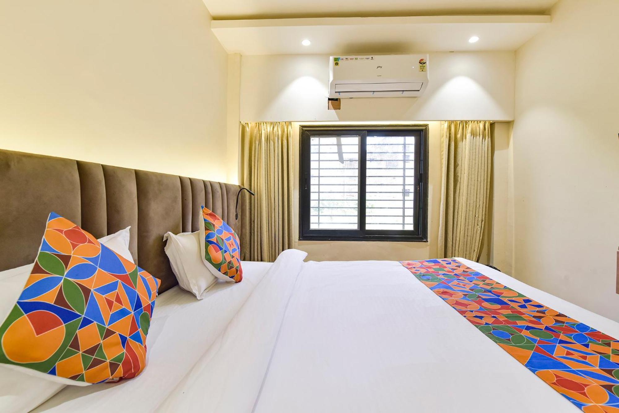 Fabhotel Kesar Indore Exteriör bild